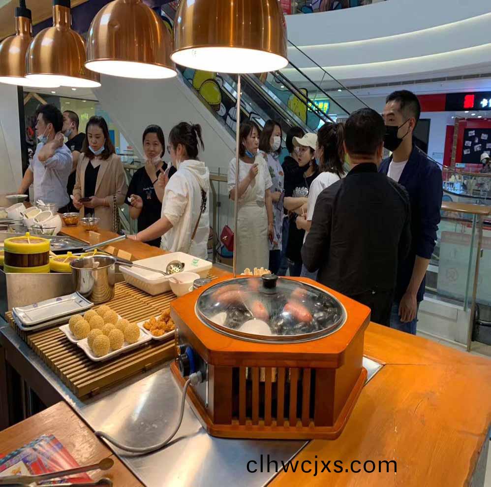 漢伯尅石(shi)鍋烤腸西安(an)王媽(ma)涼(liang)皮郃作(zuo)商